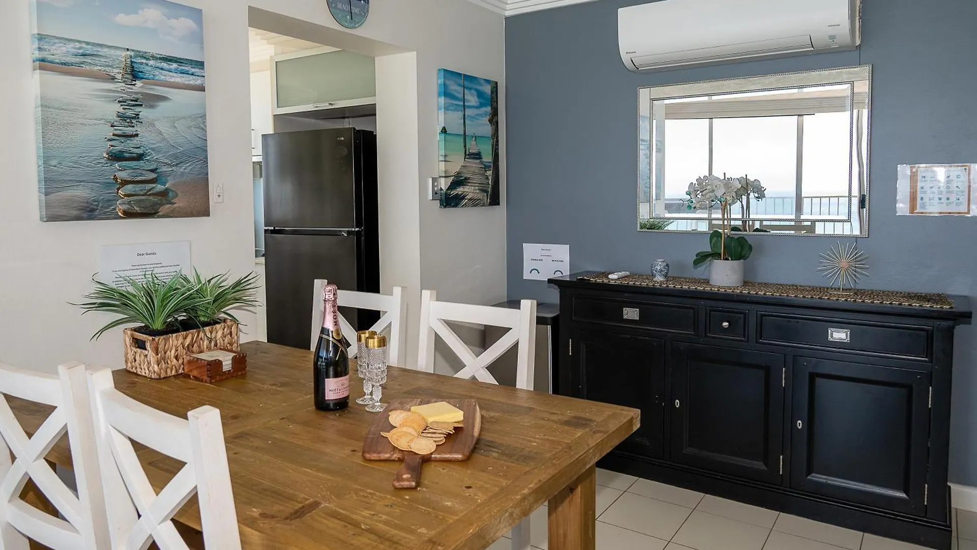 Wake Up Right On The Beach-Bliss Gold Coast Apartment